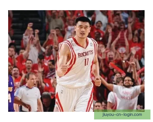 他在NBA的影响力堪比姚明 被誉为中国篮球的名片和全球代言人